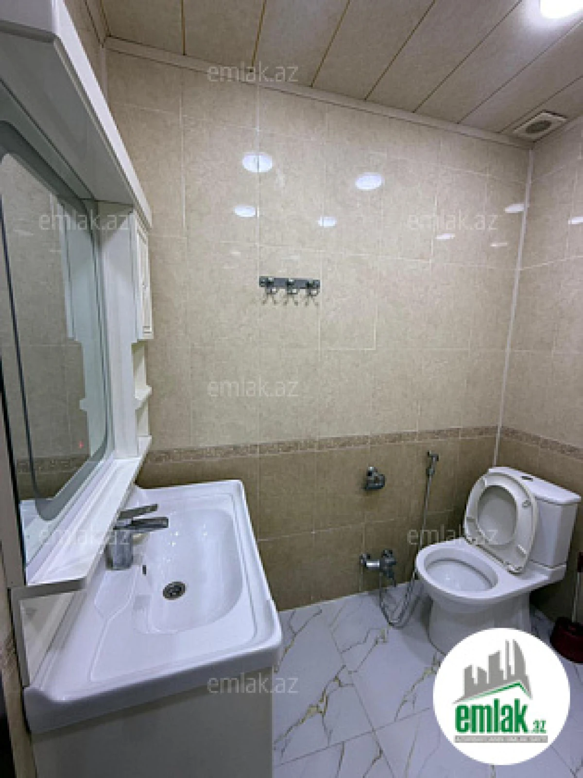 Satılır 2 otaqlı yeni tikili 66 m²