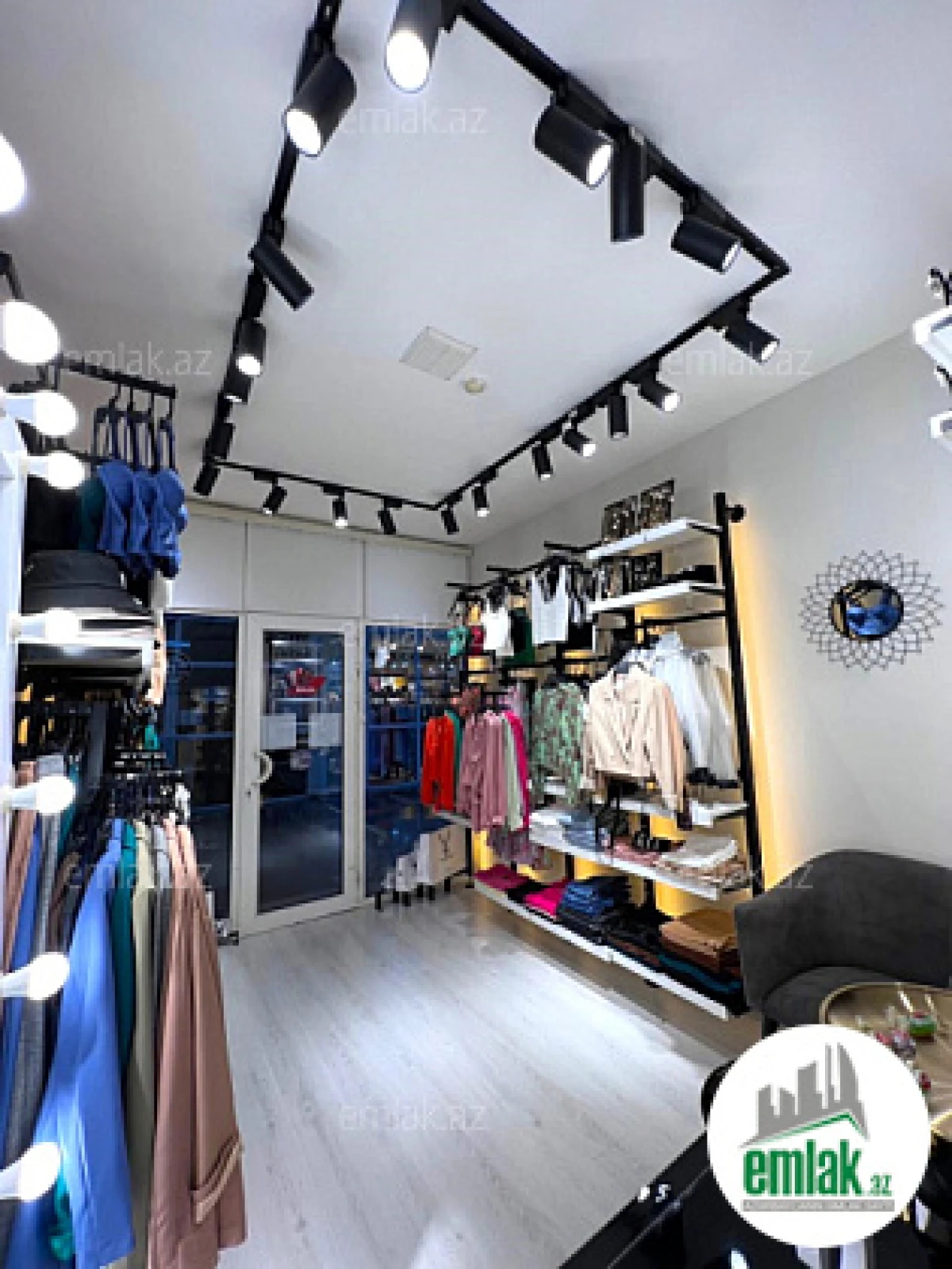 Satılır 1 otaqlı obyekt 18 m²