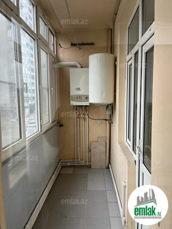 Satılır 3 otaqlı yeni tikili 135 m²