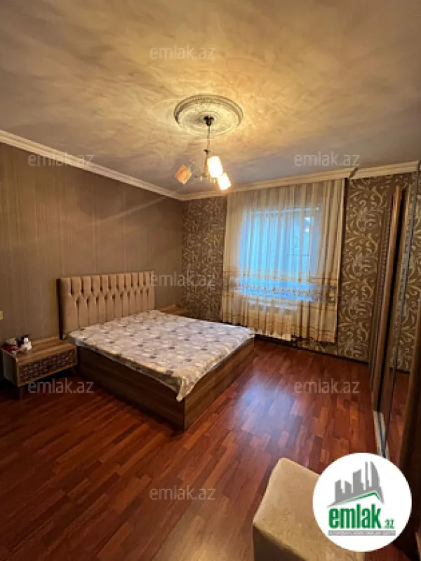 Satılır 3 otaqlı mənzil 110 m²