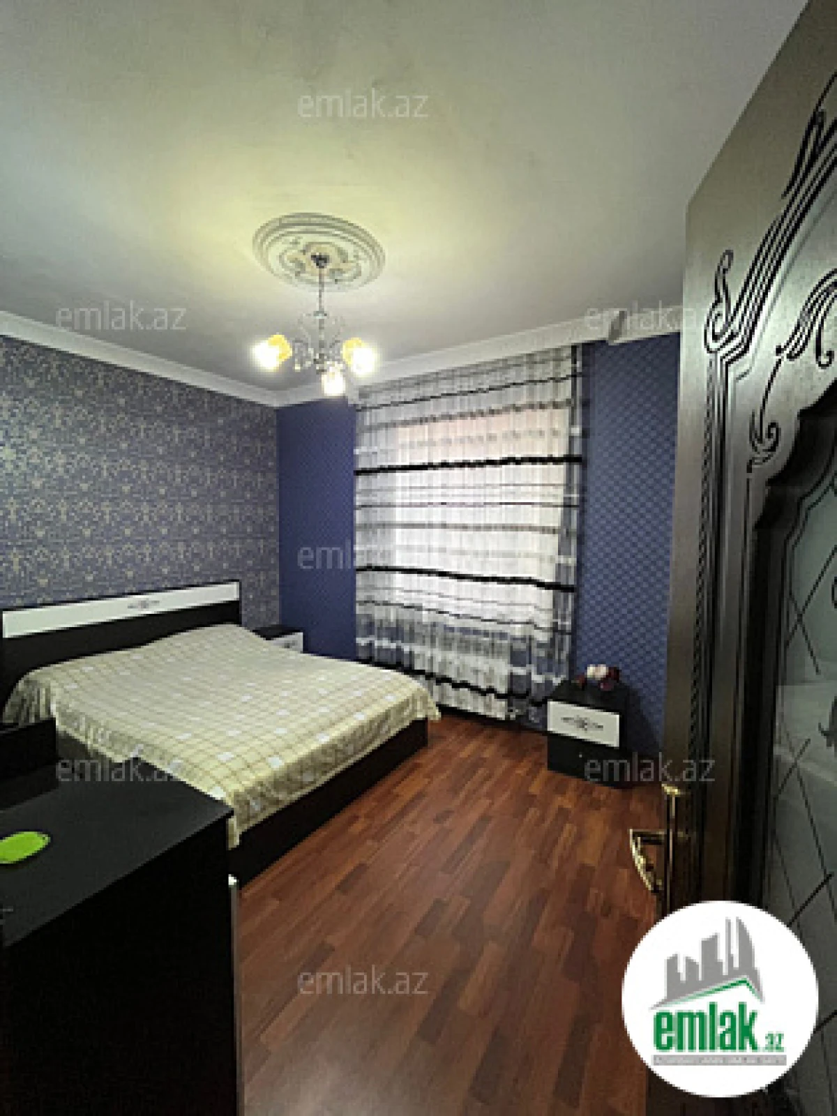 Satılır 3 otaqlı mənzil 110 m²