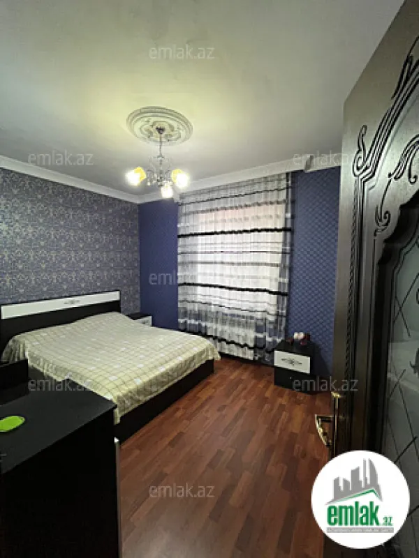 Satılır 3 otaqlı mənzil 110 m²