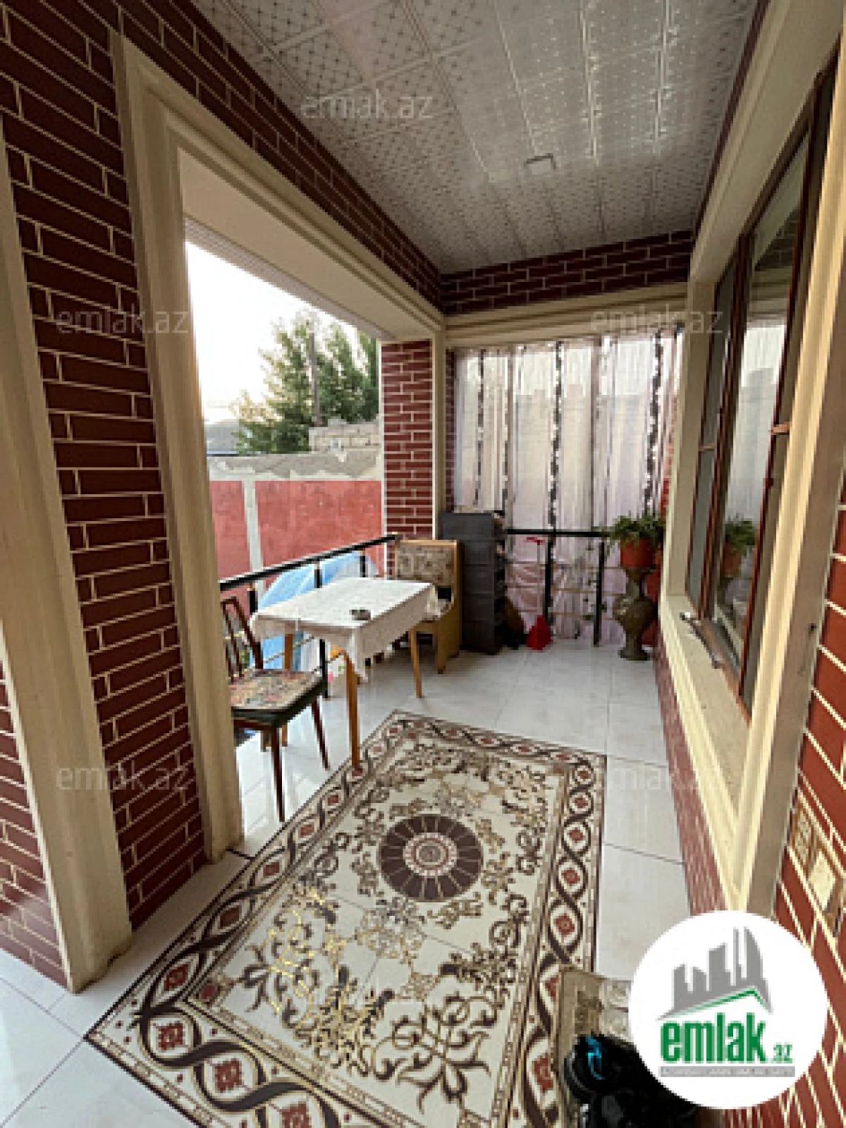 Satılır 3 otaqlı mənzil 110 m²