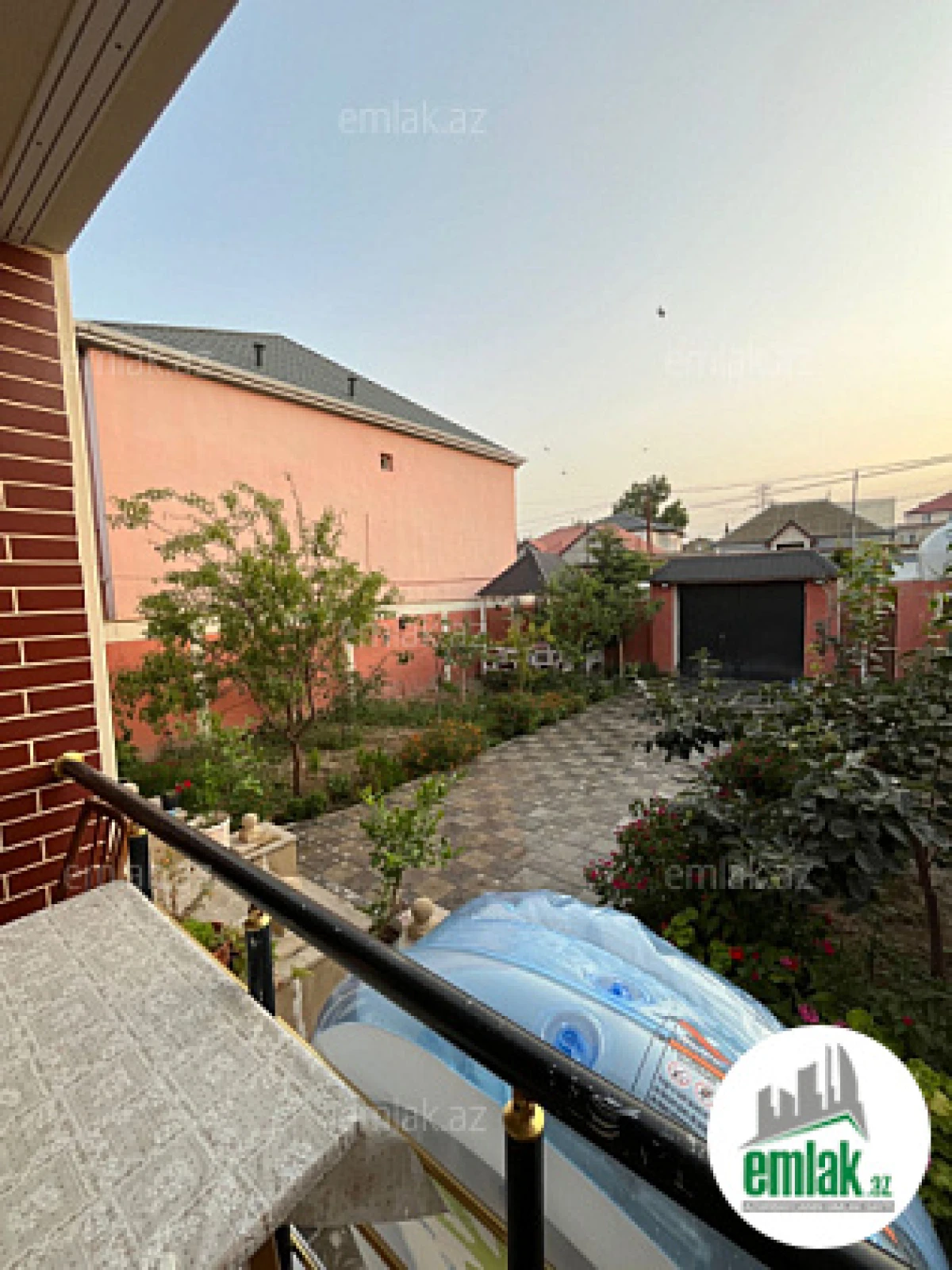 Satılır 3 otaqlı mənzil 110 m²