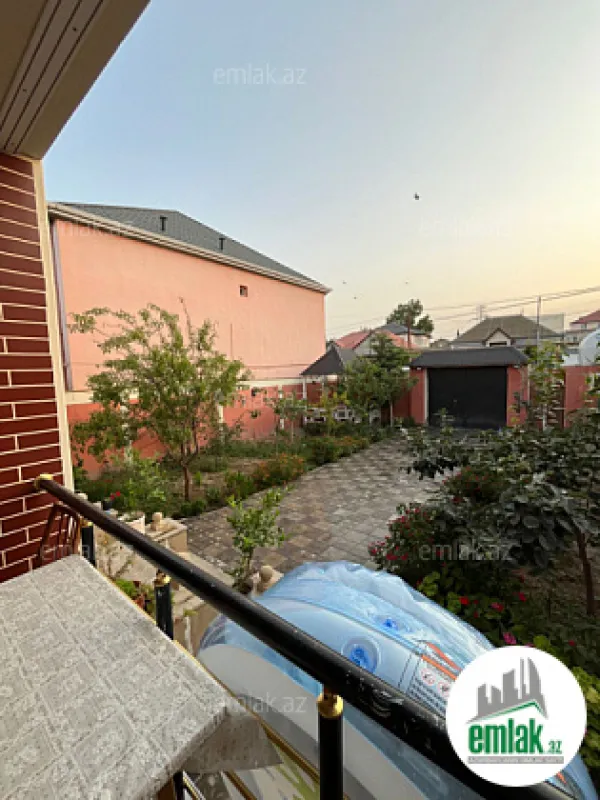 Satılır 3 otaqlı mənzil 110 m²