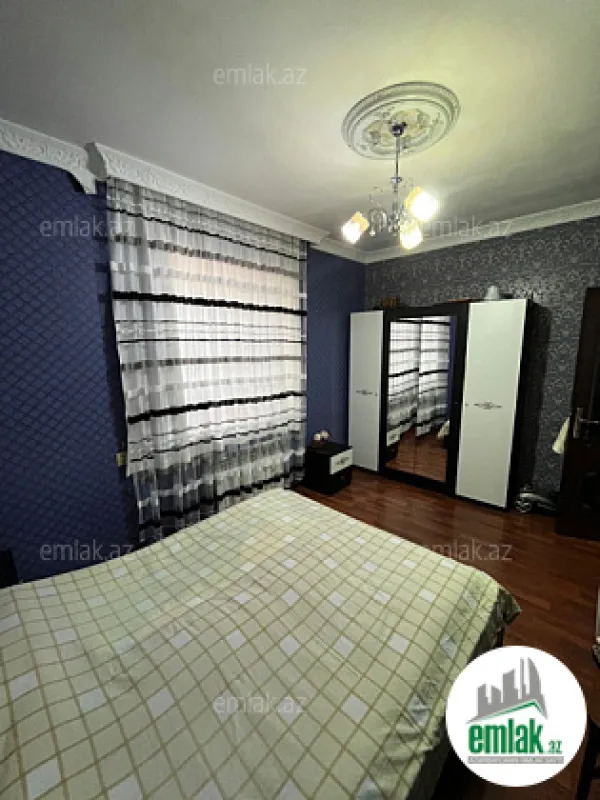 Satılır 3 otaqlı mənzil 110 m²
