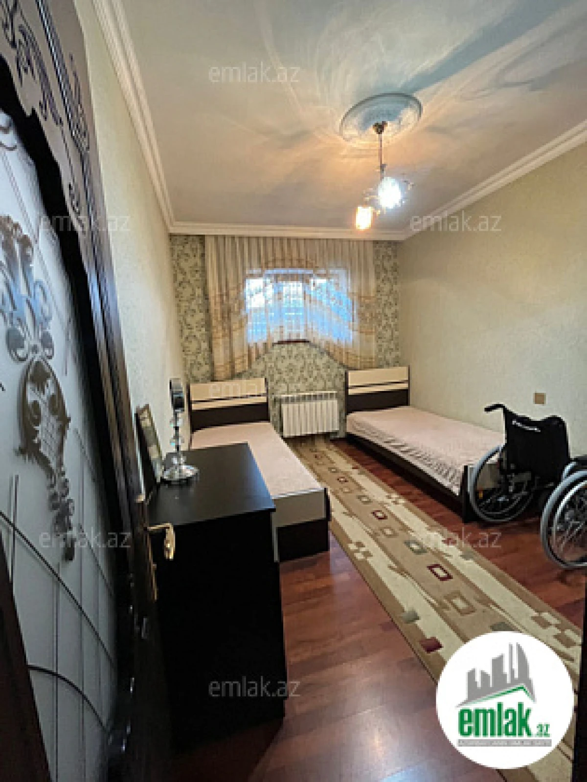 Satılır 3 otaqlı mənzil 110 m²