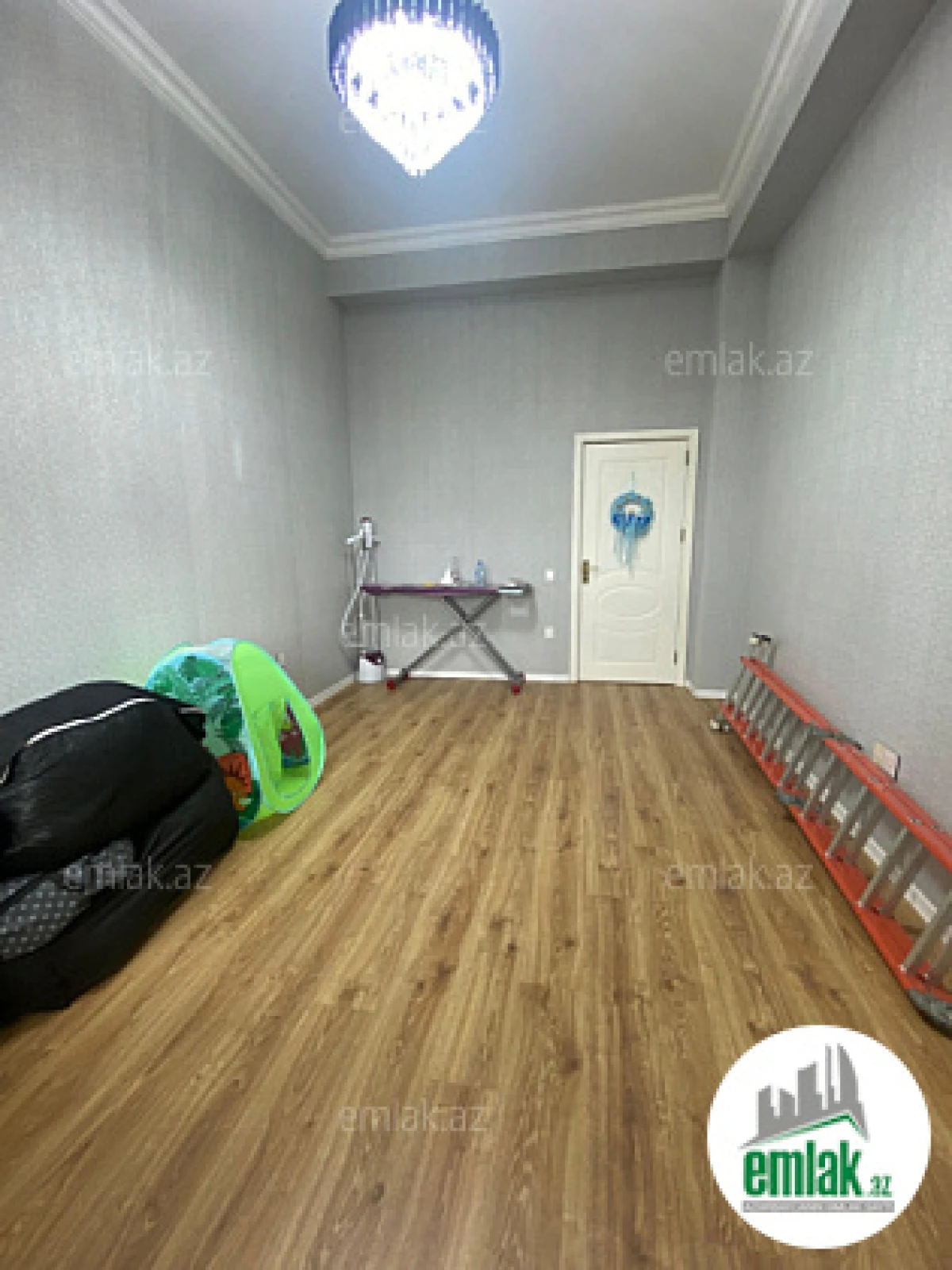 Satılır 4 otaqlı yeni tikili 143 m²