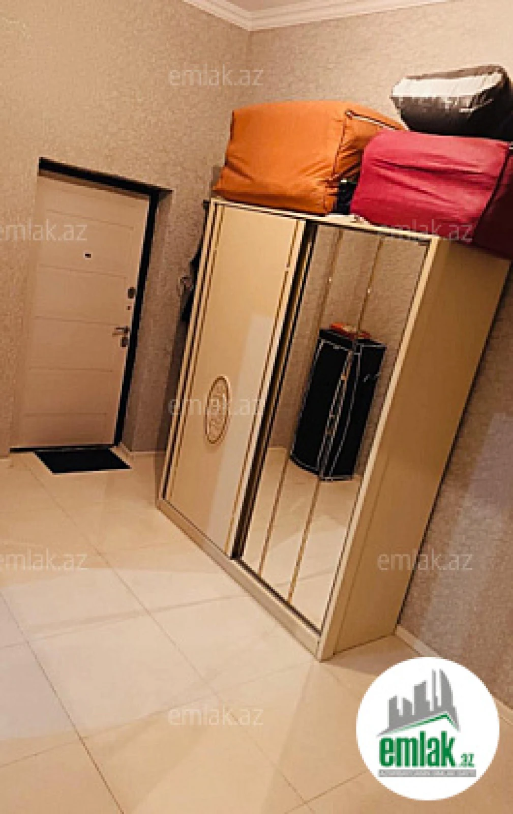 Satılır 2 otaqlı yeni tikili 55 m²