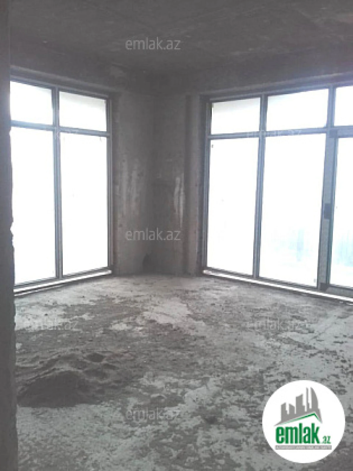 Satılır 4 otaqlı yeni tikili 175 m²