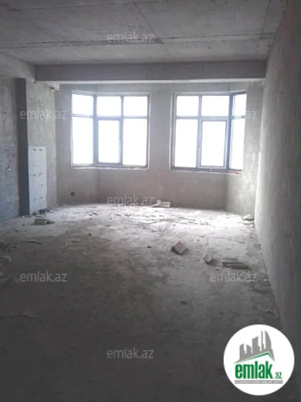 Satılır 4 otaqlı yeni tikili 175 m²