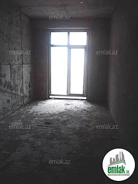 Satılır 4 otaqlı yeni tikili 175 m²