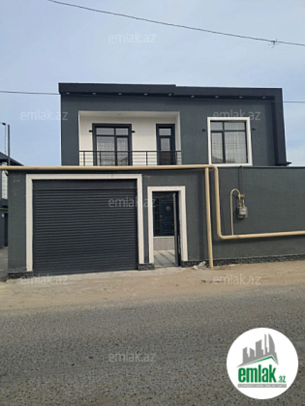 Satılır 5 otaqlı həyət evi 152 m²