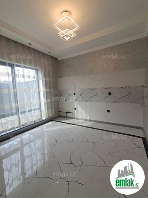 Satılır 5 otaqlı həyət evi 152 m²