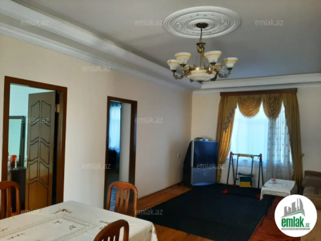 Satılır 3 otaqlı həyət evi 110 m²
