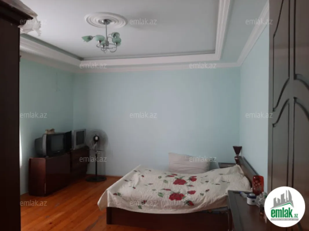 Satılır 3 otaqlı həyət evi 110 m²