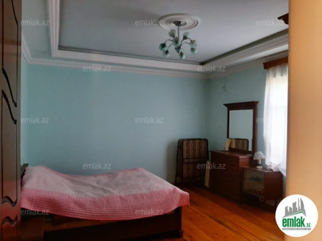 Satılır 3 otaqlı həyət evi 110 m²