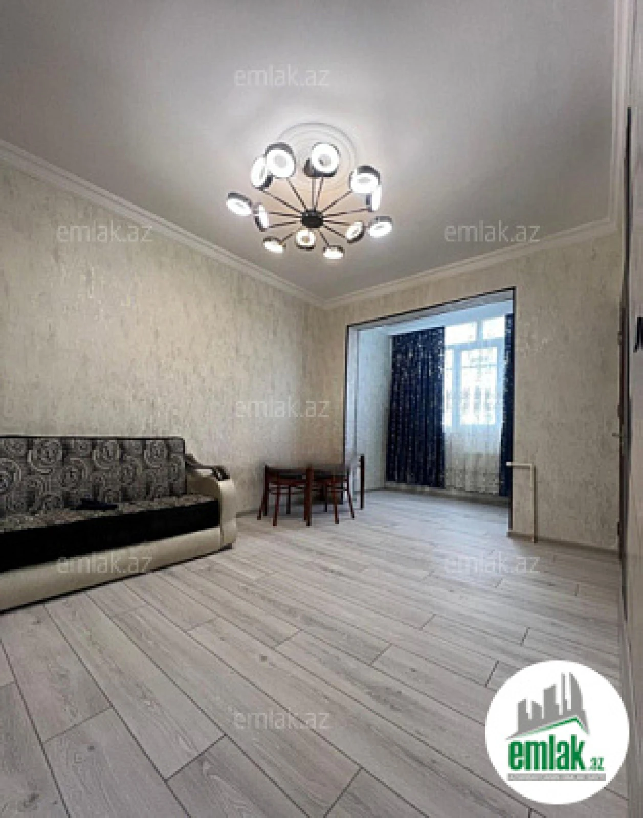 Satılır 2 otaqlı köhnə tikili 48 m²