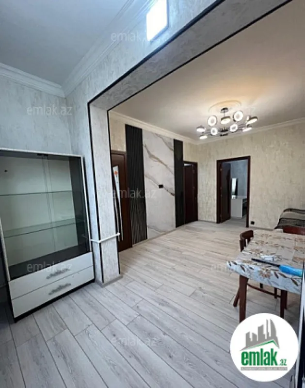 Satılır 2 otaqlı köhnə tikili 48 m²