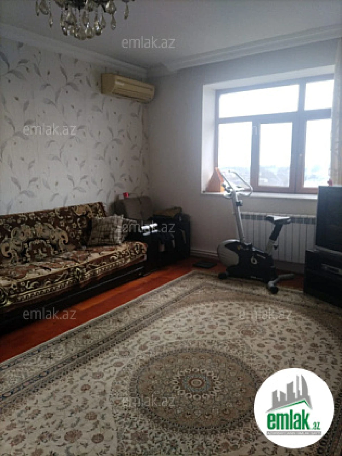 Satılır 2 otaqlı köhnə tikili 65 m²