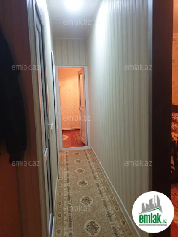Satılır 2 otaqlı köhnə tikili 65 m²