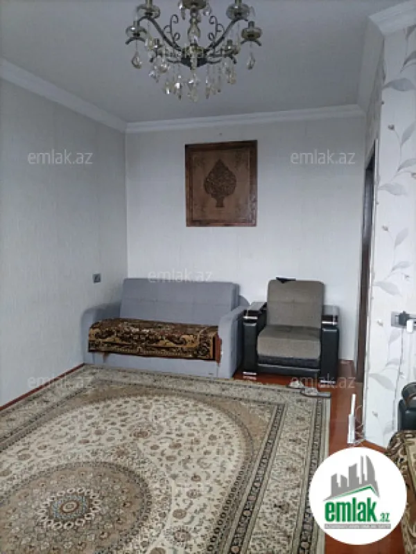 Satılır 2 otaqlı köhnə tikili 65 m²