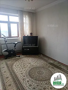 Satılır 2 otaqlı köhnə tikili 65 m²