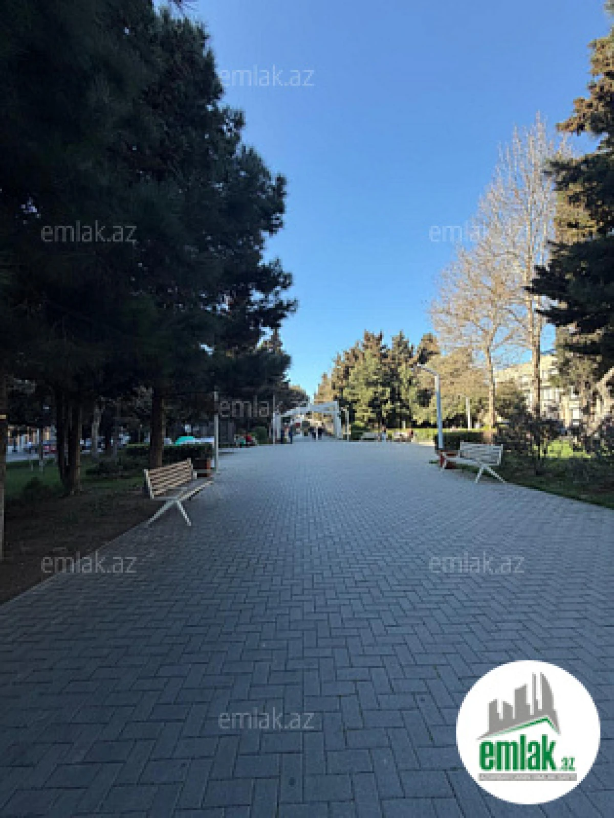Satılır 3 otaqlı köhnə tikili 70 m²