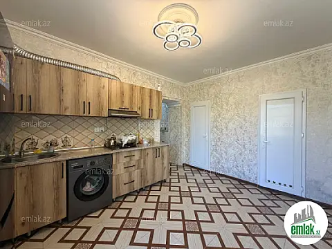 Satılır 3 otaqlı köhnə tikili 70 m²