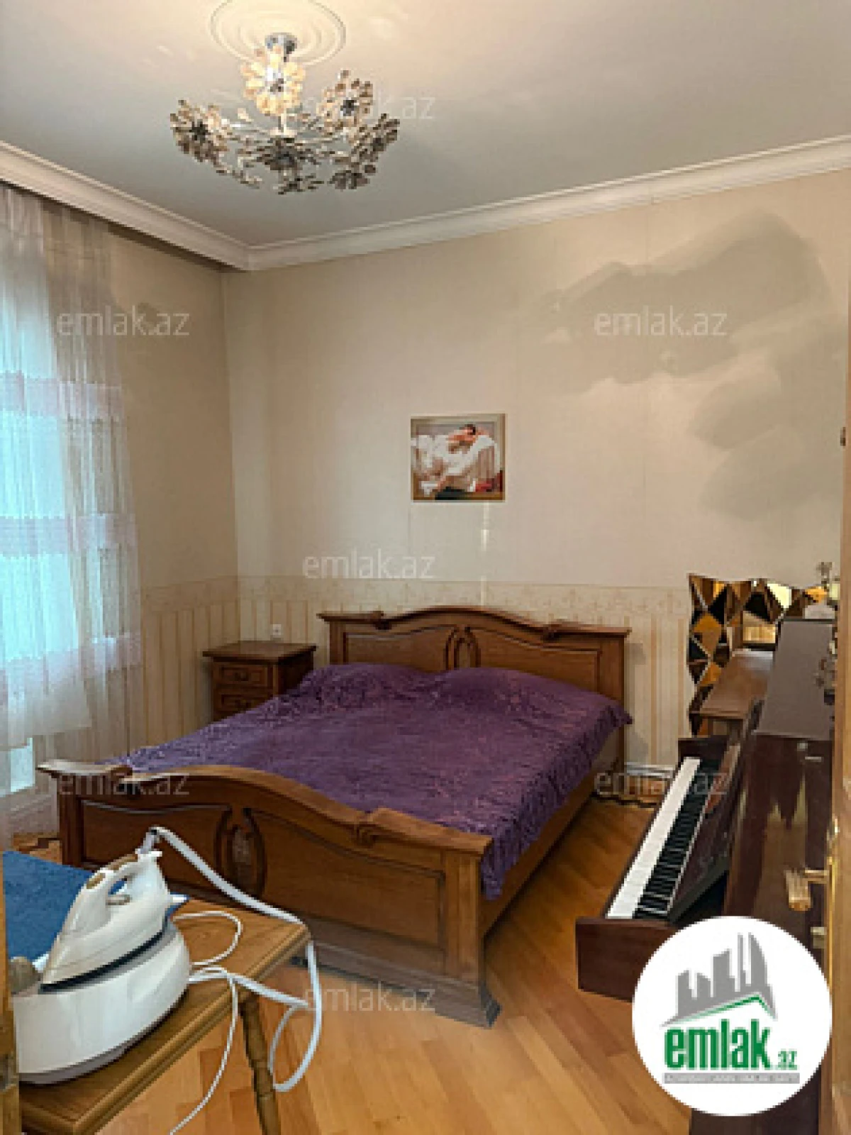 Satılır 5 otaqlı həyət evi 210 m²