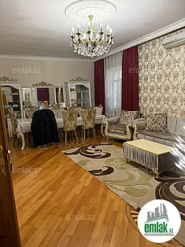 Satılır 5 otaqlı həyət evi 210 m²