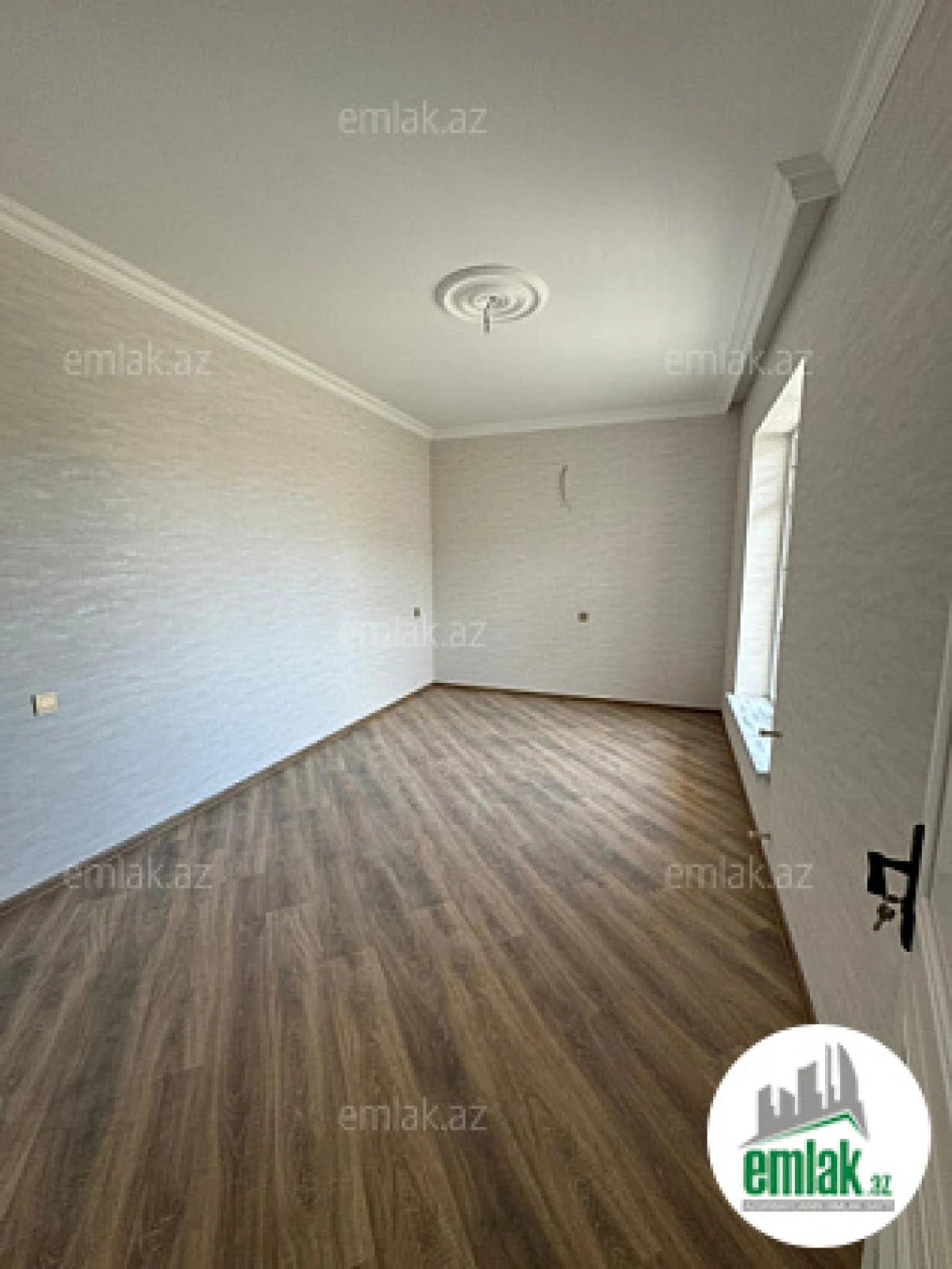 Satılır 3 otaqlı həyət evi 80 m²