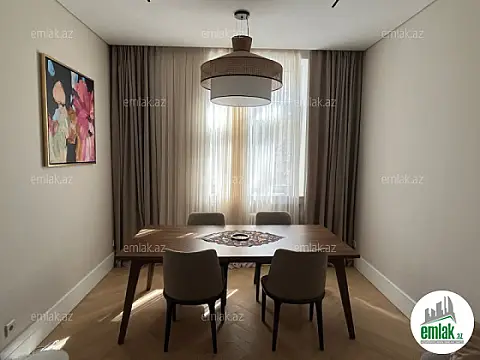 Satılır 2 otaqlı köhnə tikili 65 m²