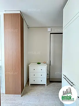 Satılır 2 otaqlı köhnə tikili 65 m²