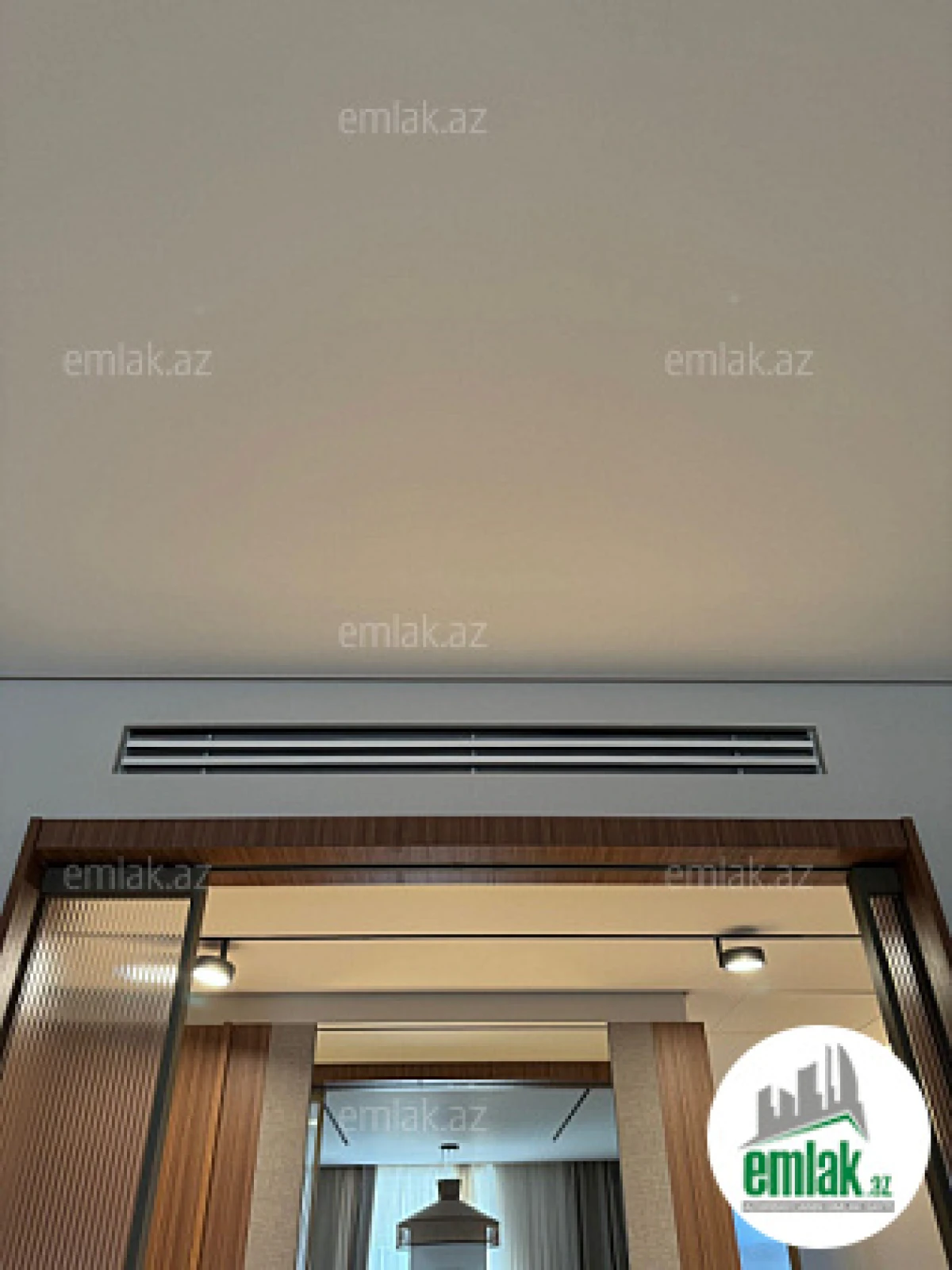 Satılır 2 otaqlı köhnə tikili 65 m²