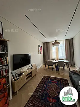 Satılır 2 otaqlı köhnə tikili 65 m²
