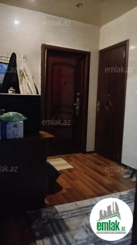 Satılır 3 otaqlı köhnə tikili 80 m²