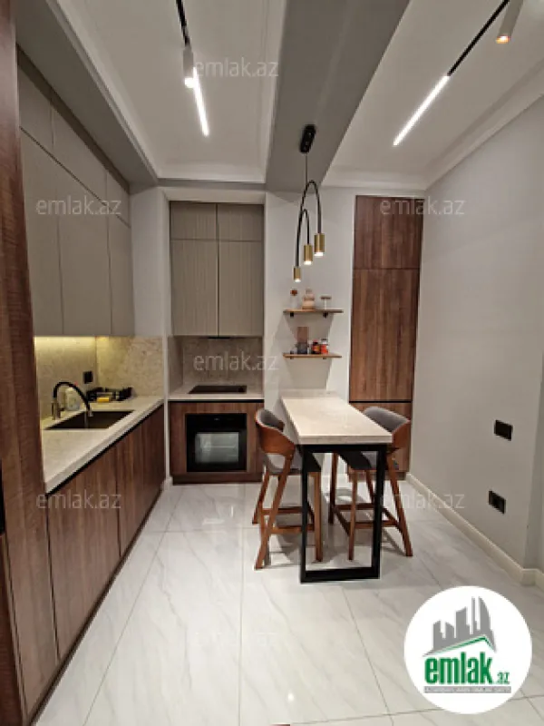 Satılır 2 otaqlı yeni tikili 65 m²