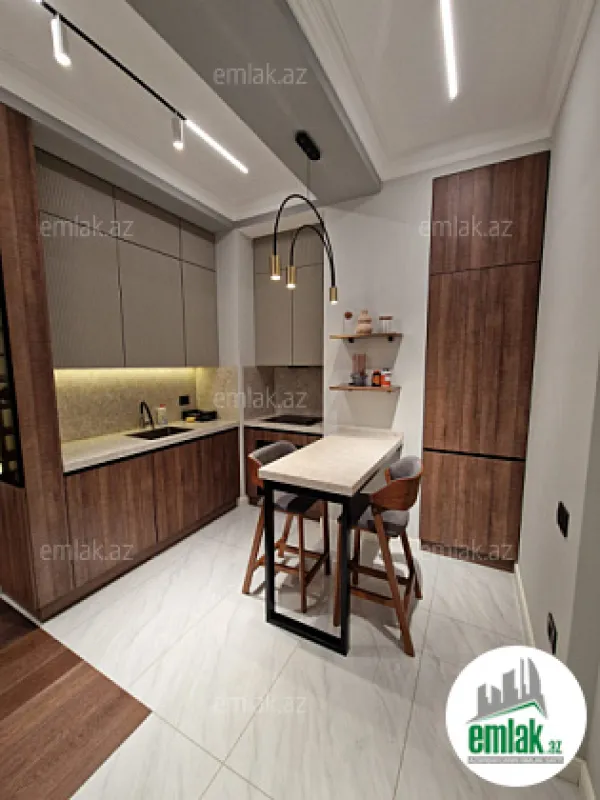 Satılır 2 otaqlı yeni tikili 65 m²
