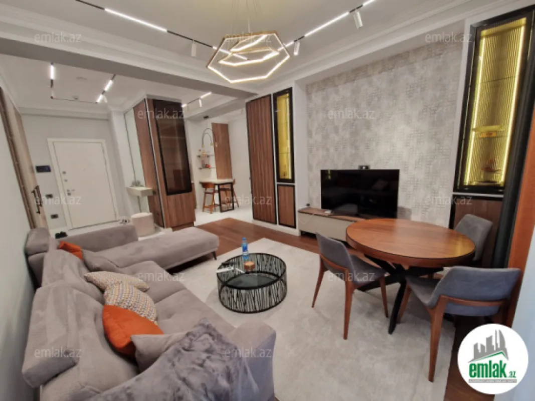 Satılır 2 otaqlı yeni tikili 65 m²