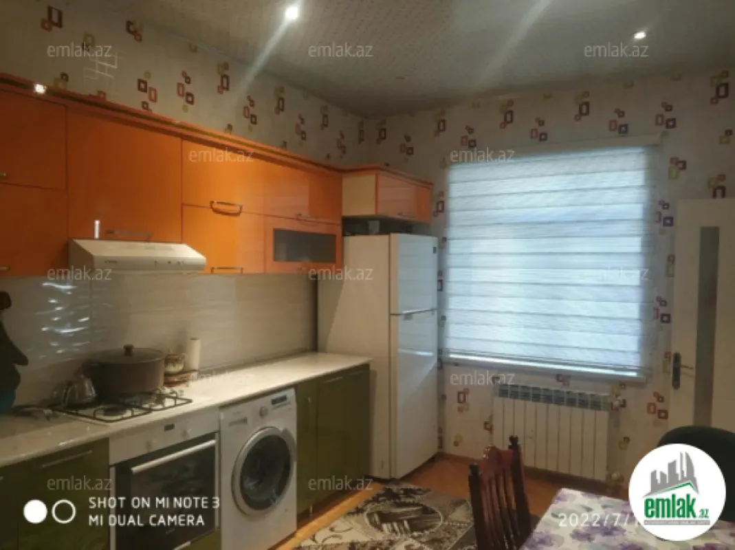 Satılır 4 otaqlı həyət evi 125 m²