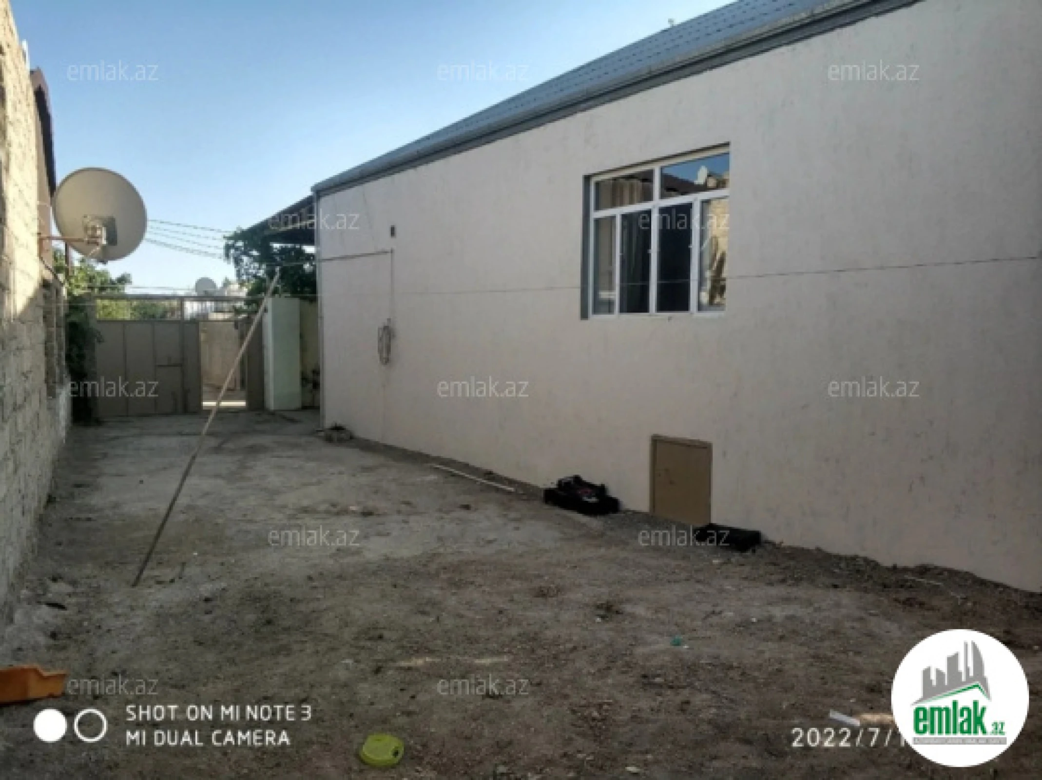 Satılır 4 otaqlı həyət evi 125 m²