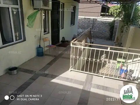 Satılır 4 otaqlı həyət evi 125 m²