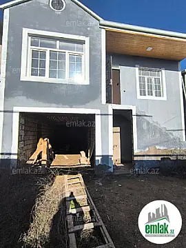 Satılır 5 otaqlı həyət evi 140 m²