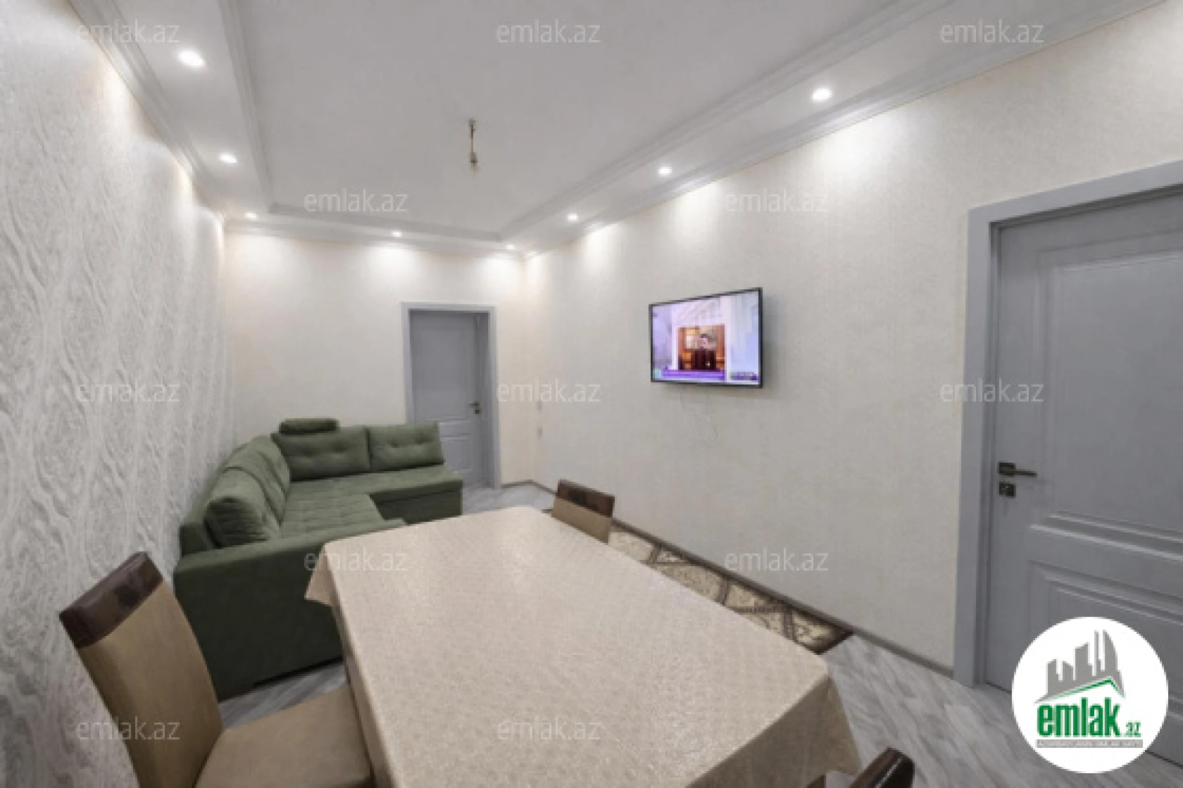 Satılır 3 otaqlı yeni tikili 80 m²