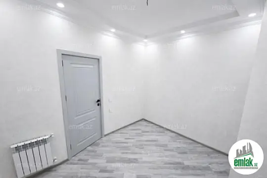 Satılır 3 otaqlı yeni tikili 80 m²