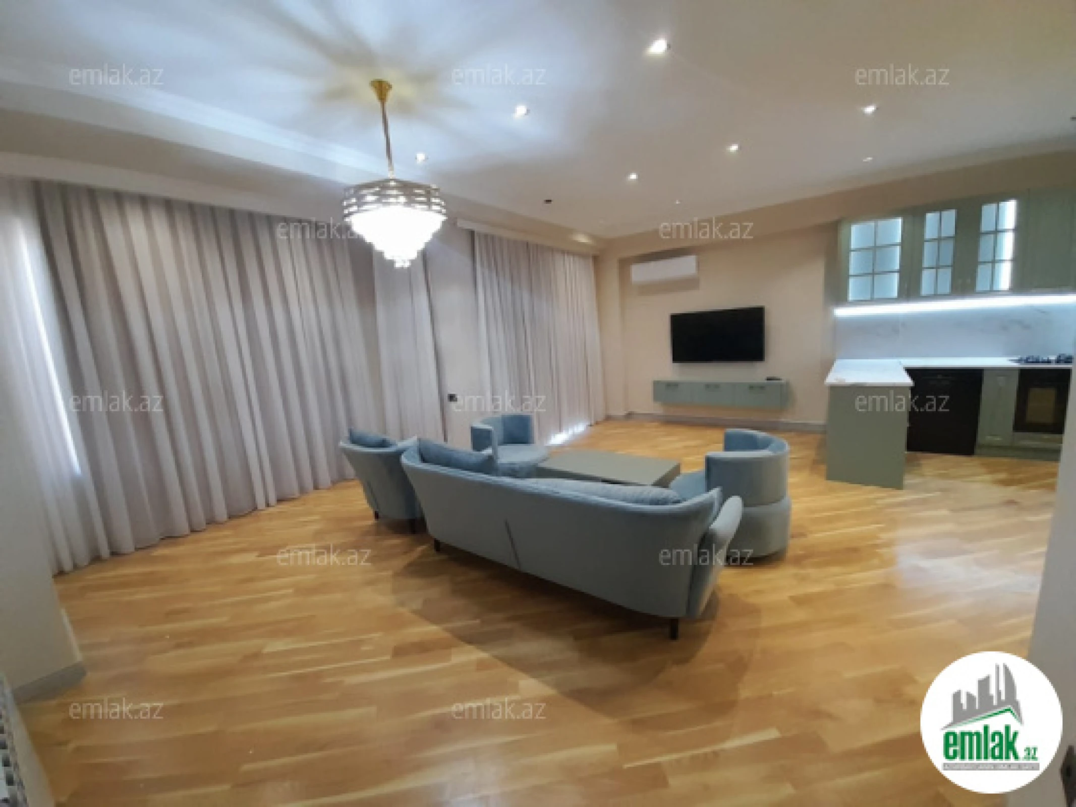 Satılır 3 otaqlı yeni tikili 128 m²