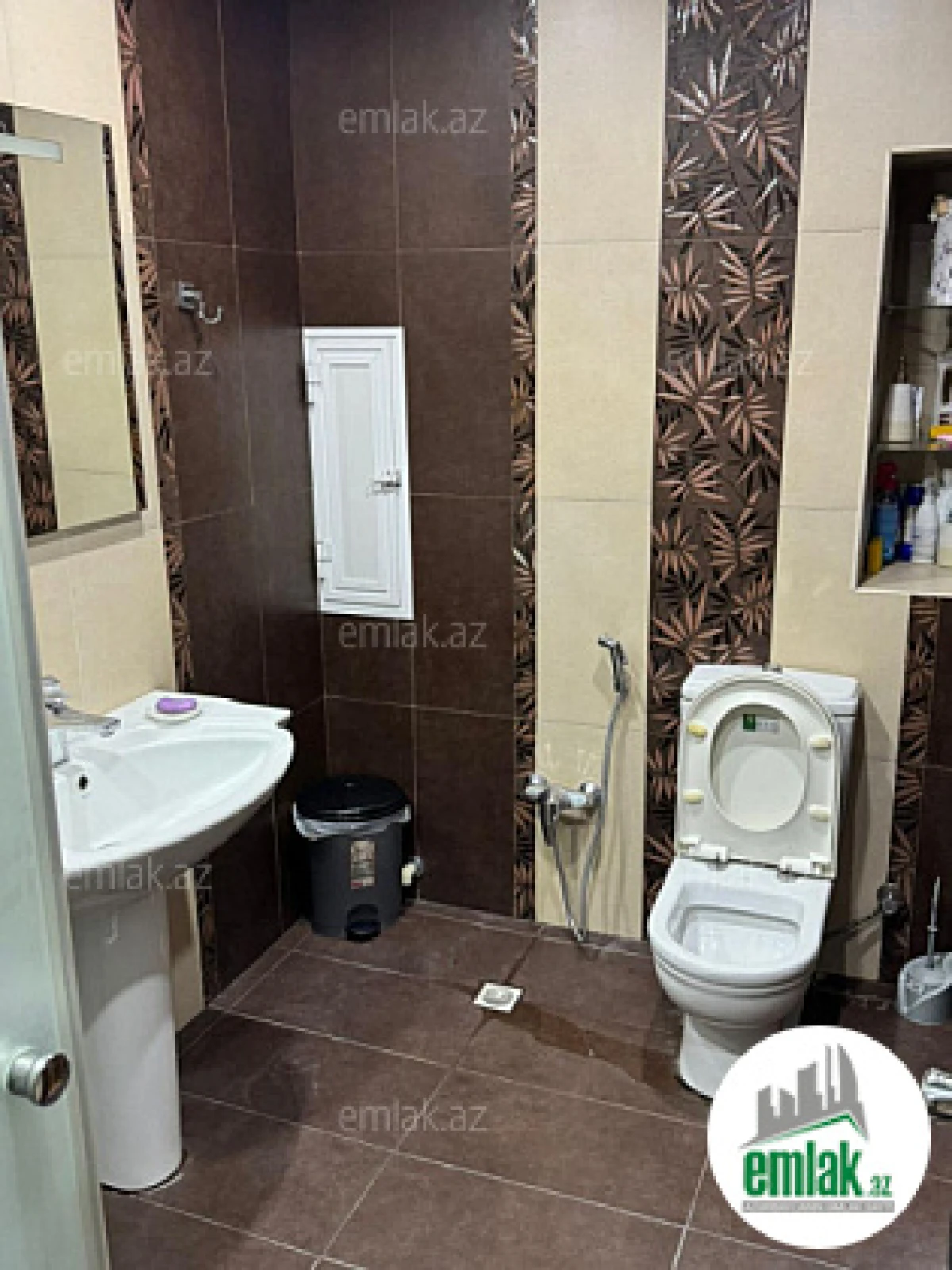 Satılır 4 otaqlı yeni tikili 183 m²