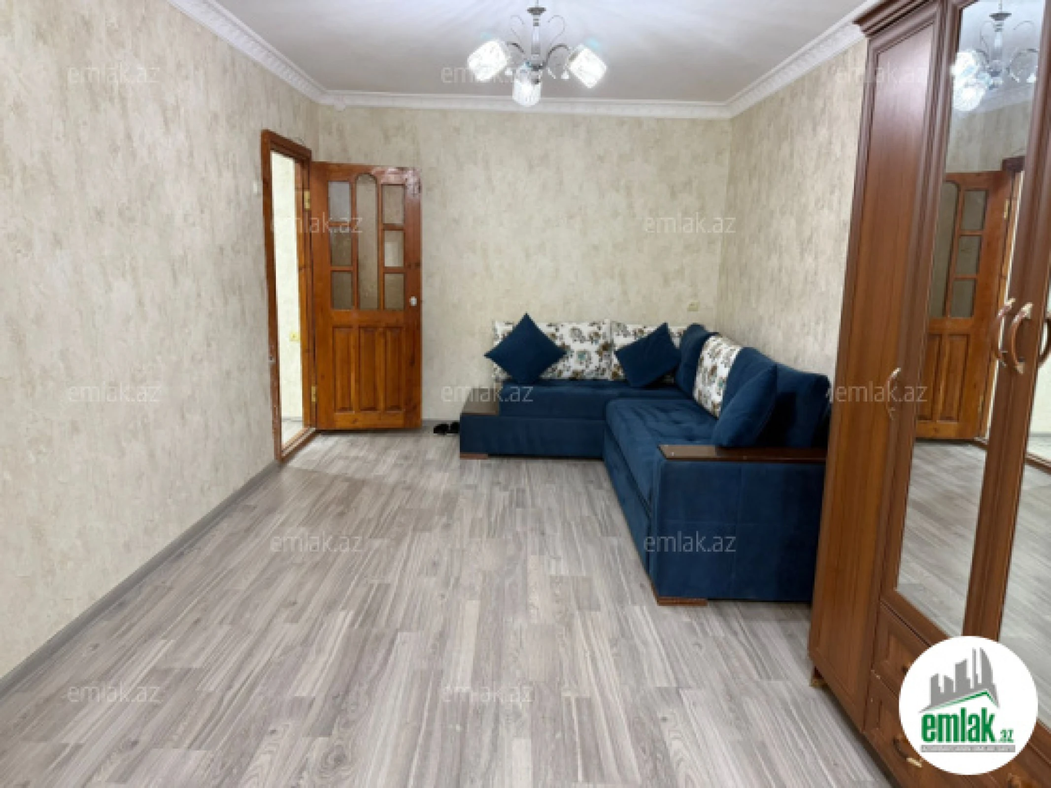 Satılır 1 otaqlı köhnə tikili 30 m²