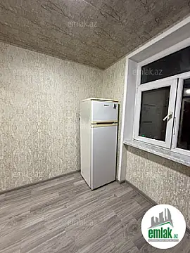 Satılır 1 otaqlı köhnə tikili 30 m²